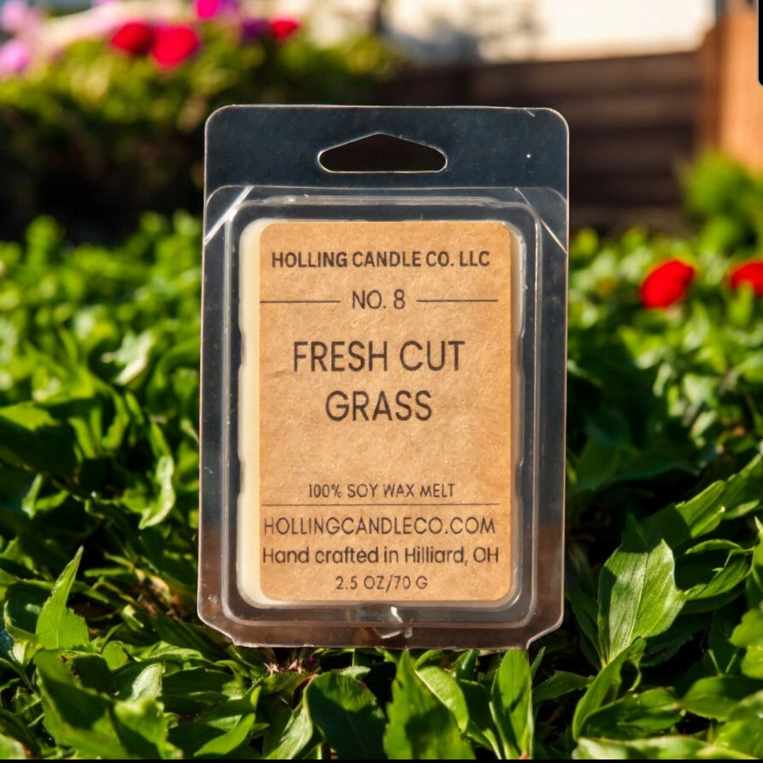 2.5 oz. Fresh Cut Grass Soy Wax Melts